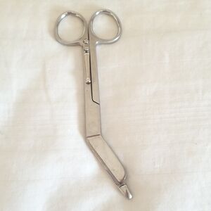 Prestige Medical Scissors Bent Edge